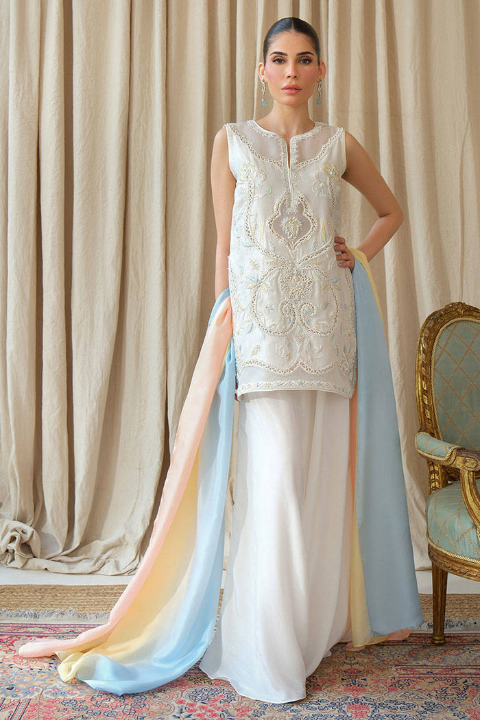 Summer Festive '25 - Ayla with pants