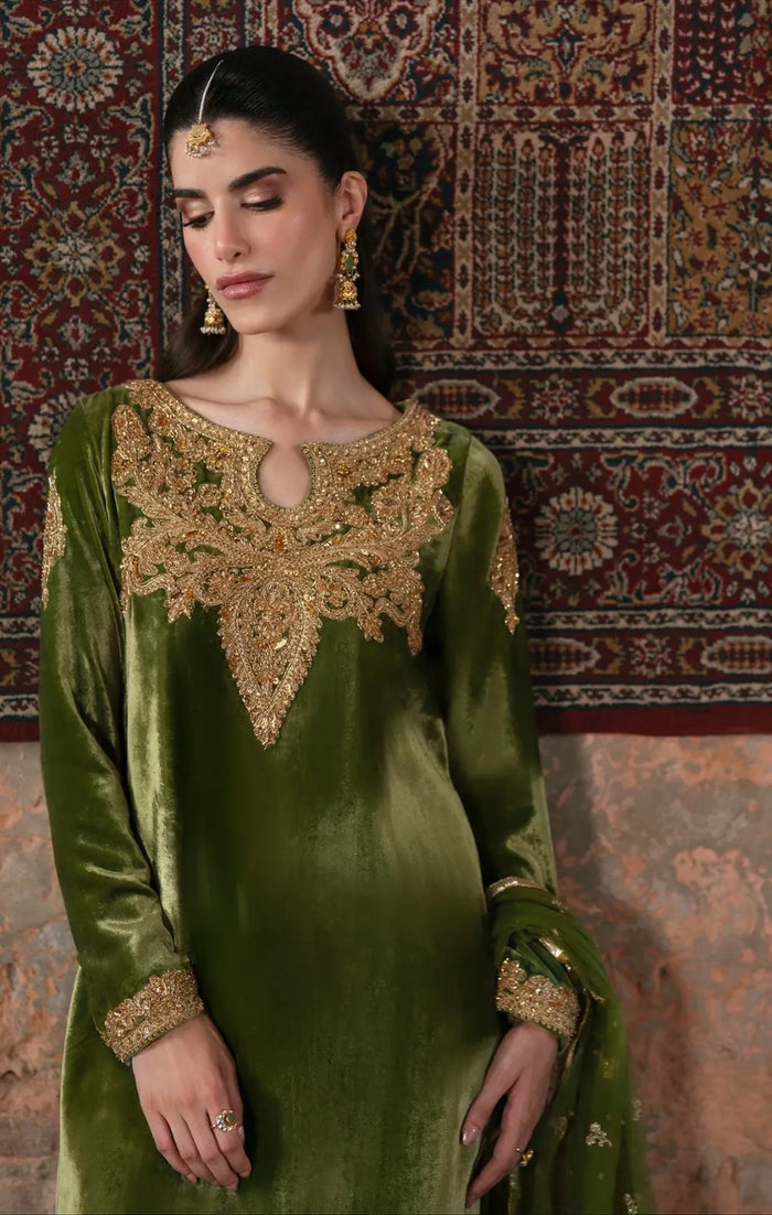 Velvets '25 - Taliya - second image