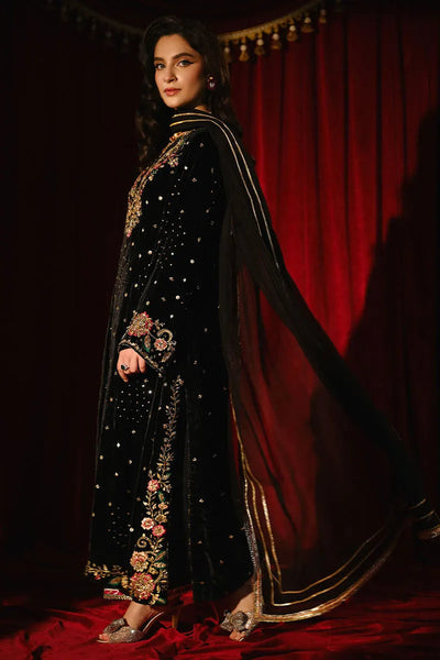 So Hot - Luxury Velvets '25 - Derya