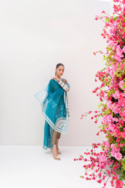 Stelle Eid Edit II'25- Smokey Beach