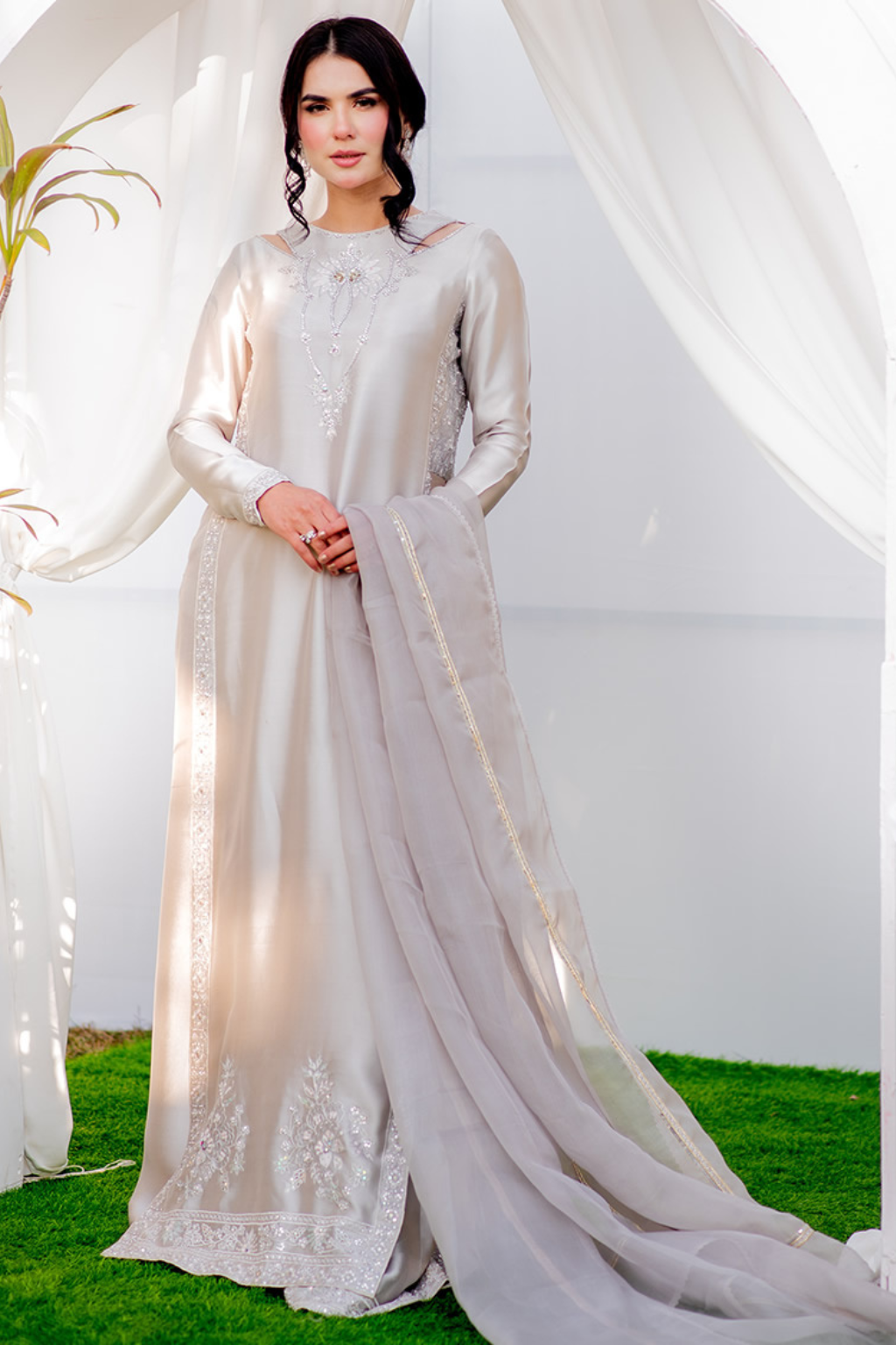 SHAZIA RAUF KHAN ZURIE'24- LUNA (3pc)