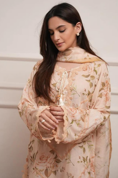 SUMMER LAWN'24- CHAMPAGNE COUNTRY ROSES(3pc)