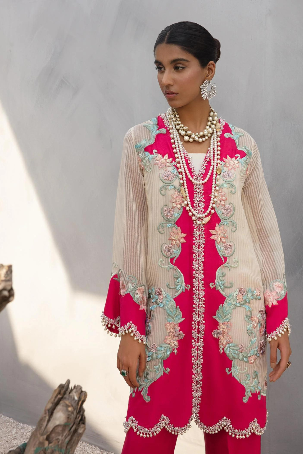 CORAL CRUSH - second image