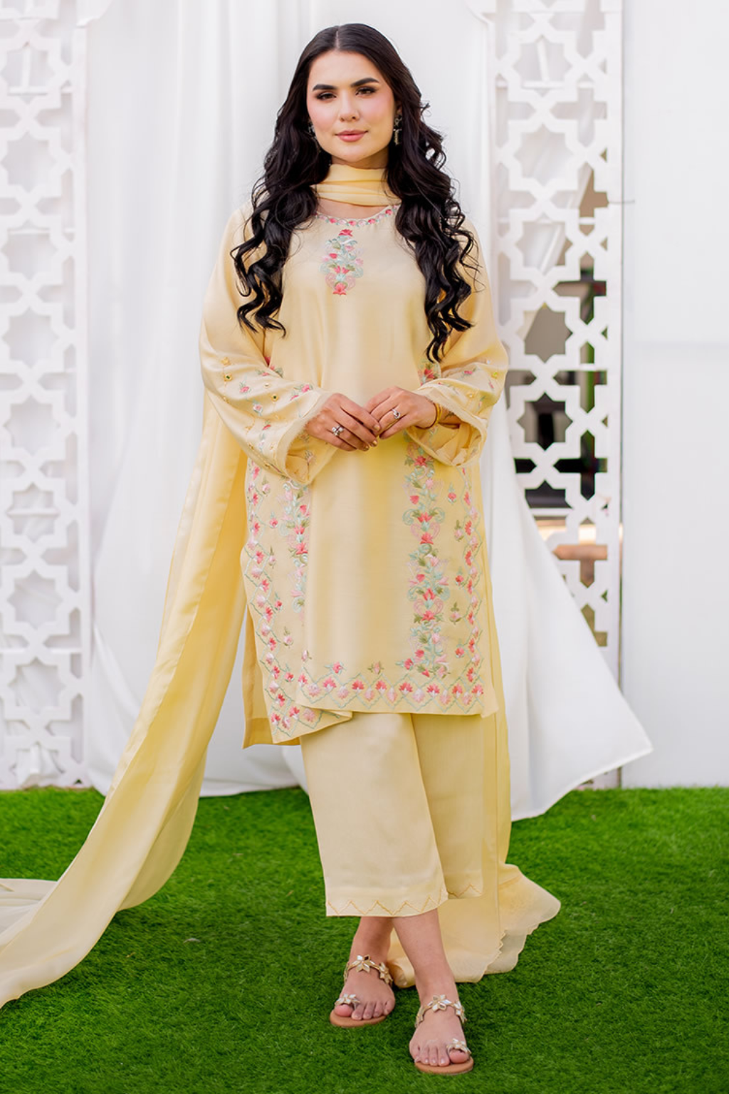 SHAZIA RAUF KHAN ZURIE'24- AZLIN (3pc)