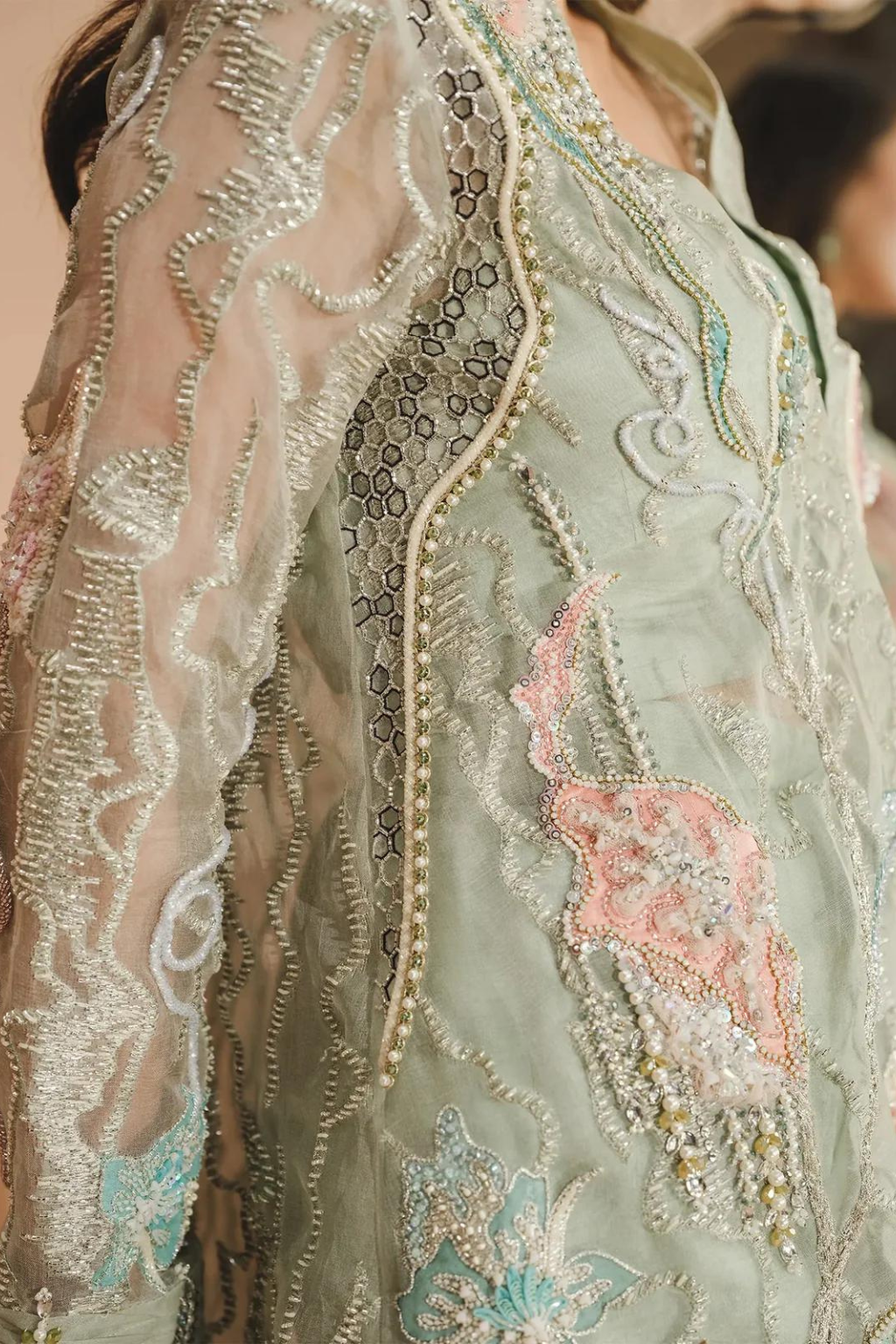 FLORA FUNSIES - second image