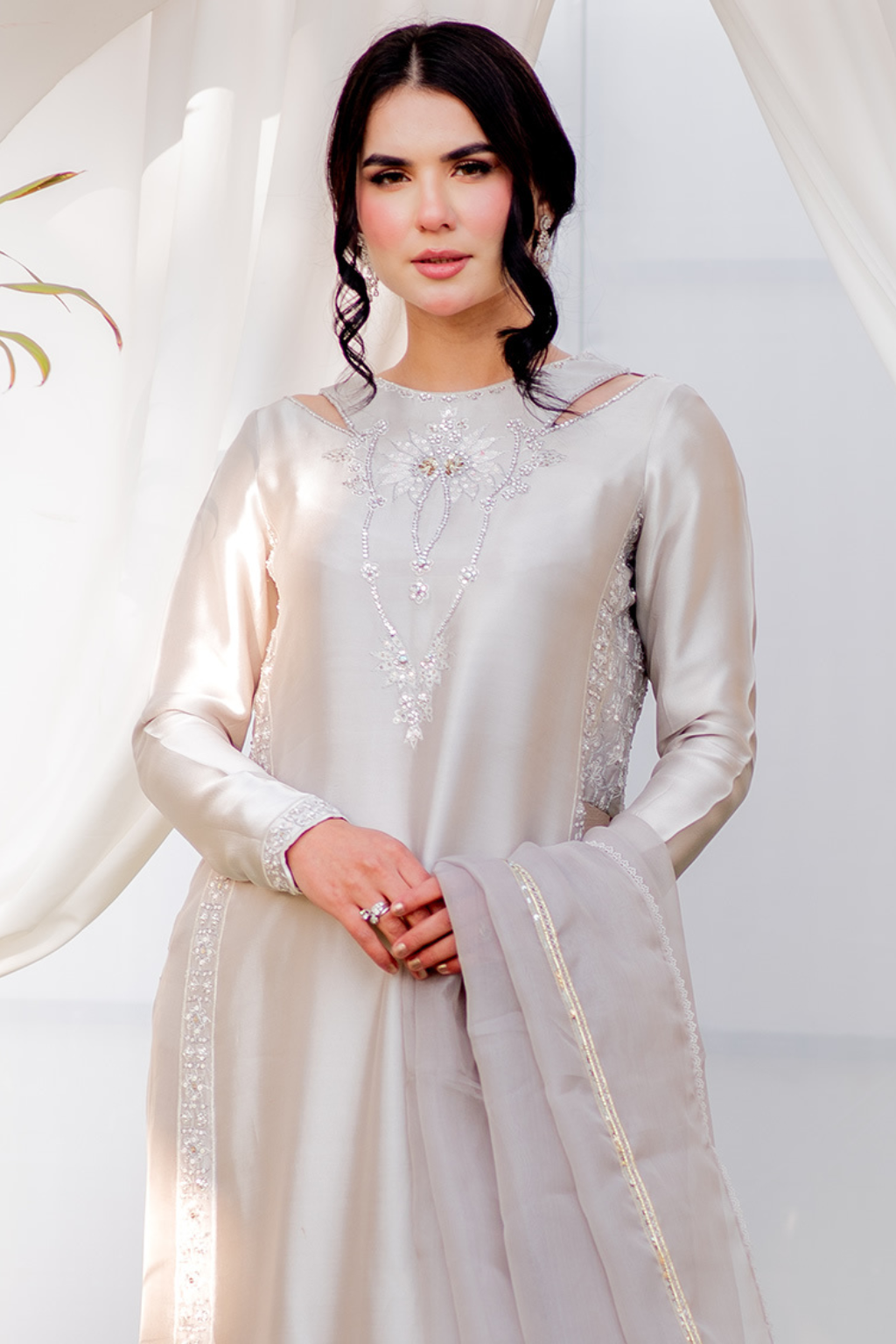 SHAZIA RAUF KHAN ZURIE'24- LUNA (3pc) - second image