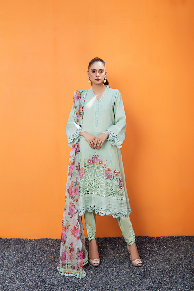 Chic FLOWING GIZA Zari Cotton Net Ensemble | Bilal Garment