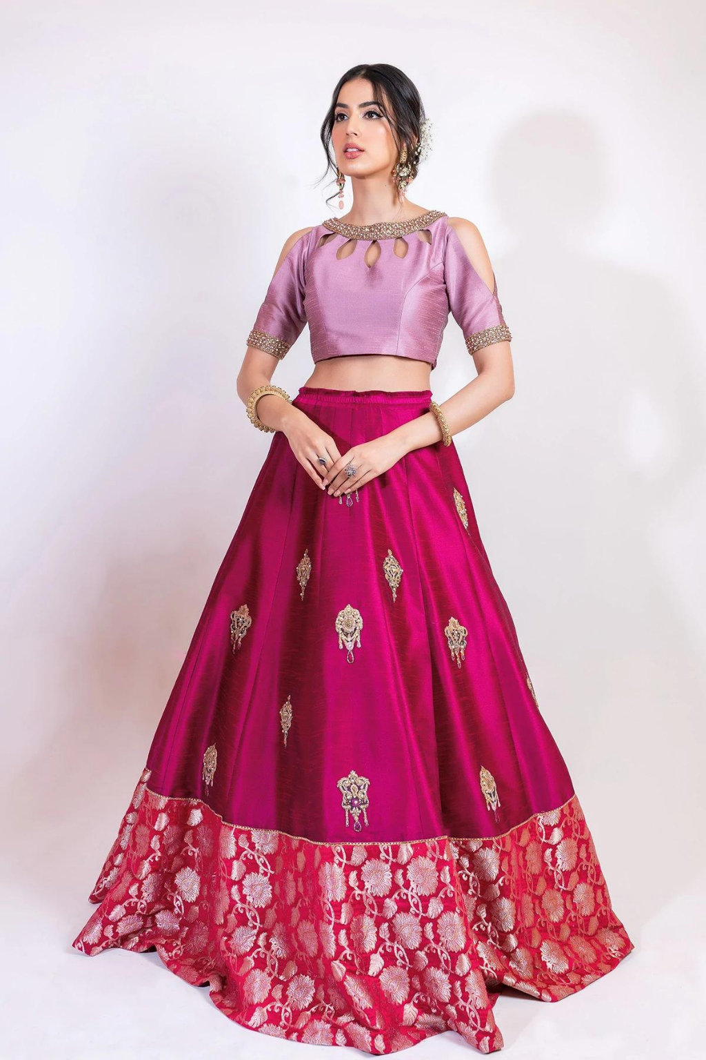 STYLISH LEHNGA CHOLI (D7)