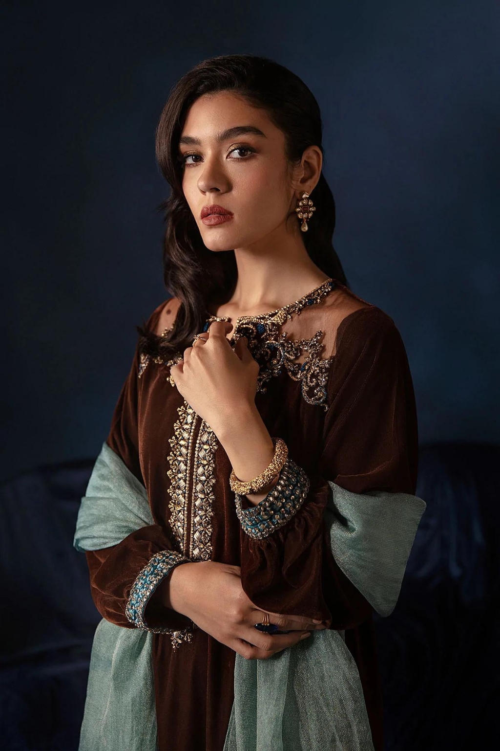 BROWN VELVET LONG SHIRT SET (D-01) - second image