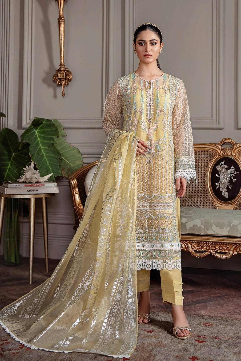 EMBROIDERED KURTA WITH 'PANNI' DUPATTA SET (D-10) - second image