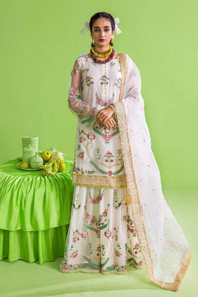 CHANDA Elegant White Gharara Set 