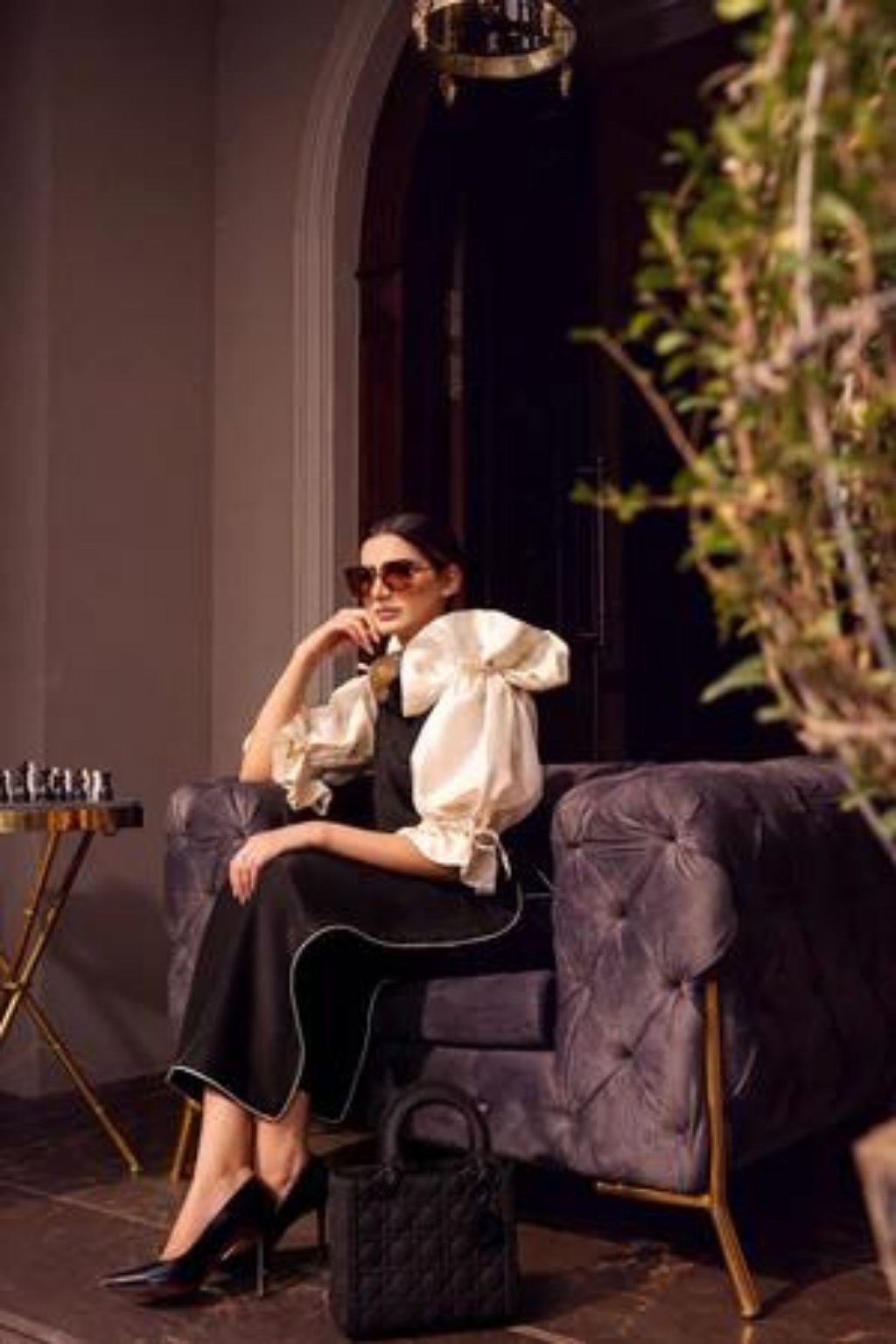 ELIZABETH - second image