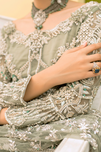 Luxurious Arzoo Bridal Attire | CARMIN