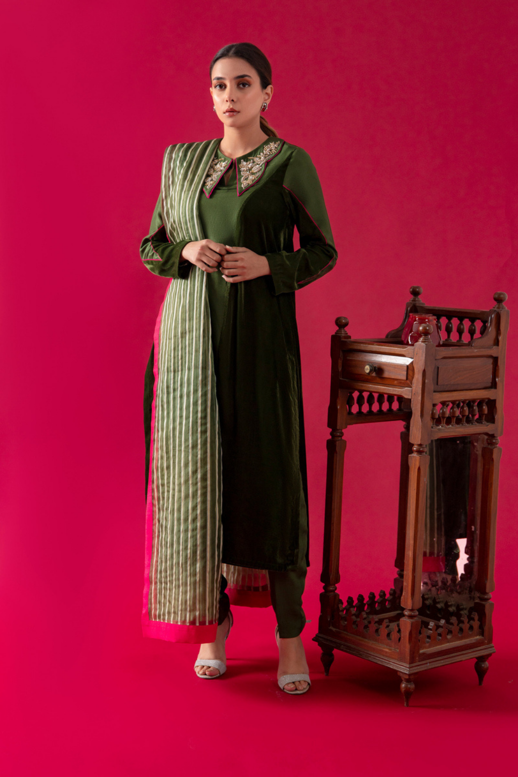 Elegant Sabaat Velvet Attire | CARMIN