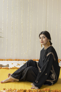 BLACK SILK KURTA AND SHALWAR OUTFIT BY DYOT ZARI'S FORMAL