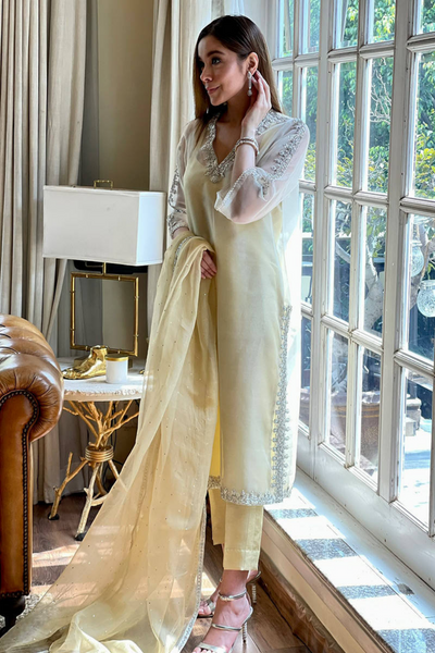 Lemon Sparkle Organza Ensemble | Farida Hasan Mid Eid