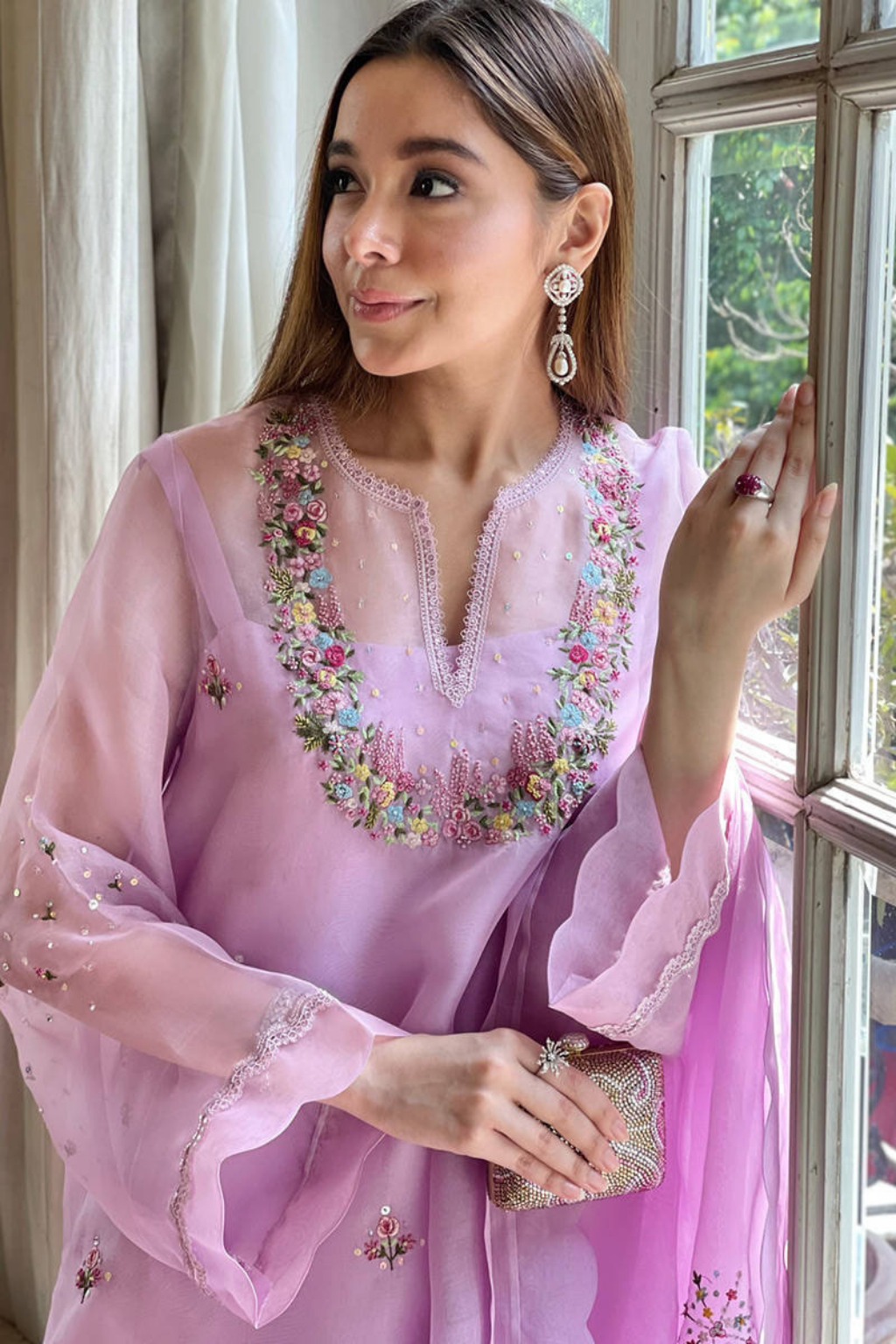 BLOSSOMING LYLIC WITH PANTS - second image