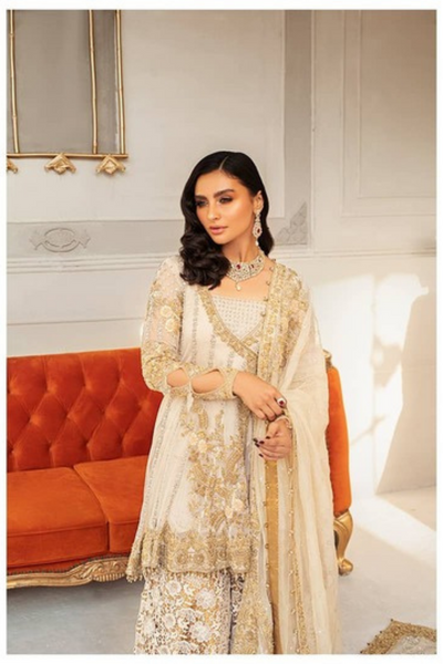 Festive Gardenia Bridal Ensemble: Opulent Ivory Beauty | Bilal Garment