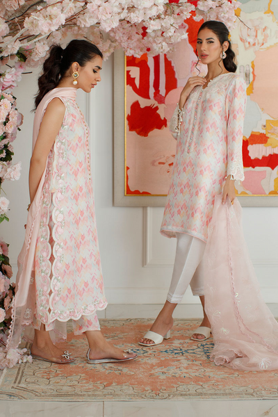 IKAT MIA SHIRT AND DUPATTA set 