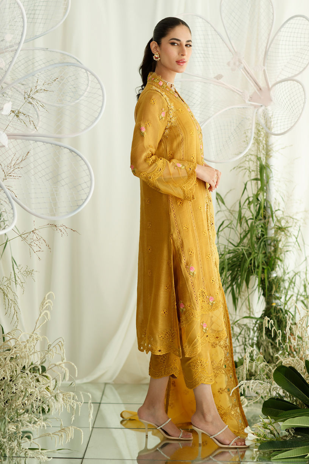 TANIA SHIRT AND DUPATTA - second image