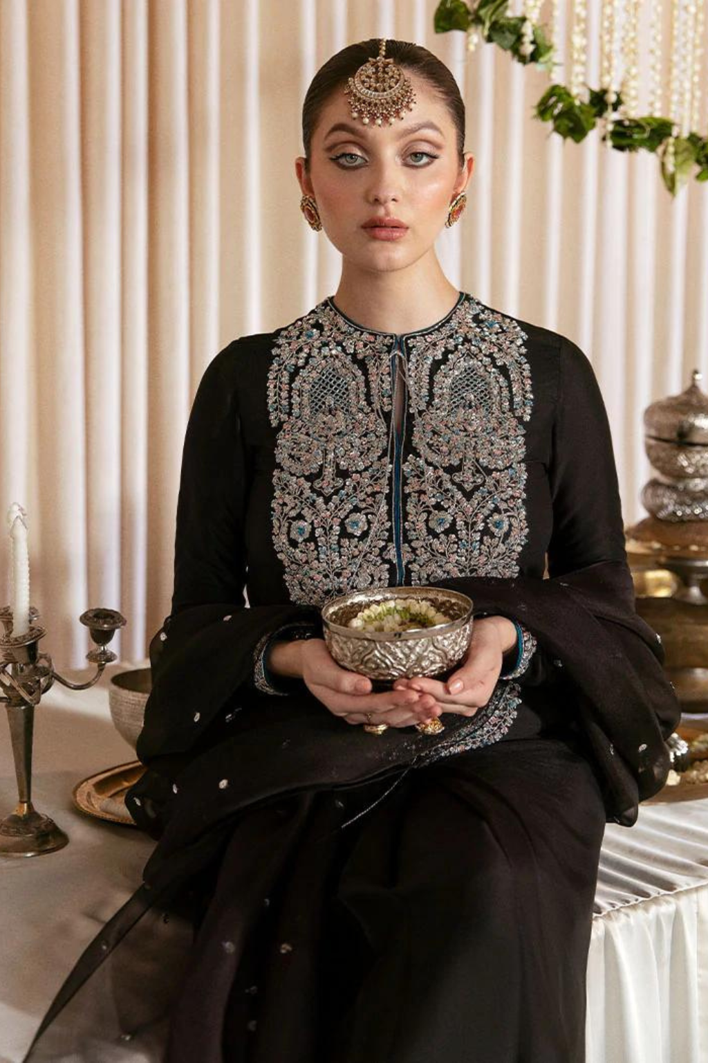 SABLE--Black - second image