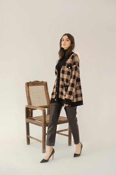 PERA CHECKERE BROWN SWEATER by Hassal Co's Autumn Winter '22
