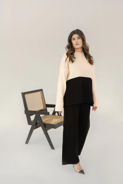 MARY 2.0 TWO PIECE CONTRAST SUIT by Hassal Co-rd Set Autumn Winter'22