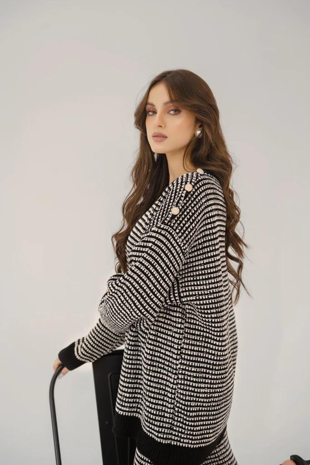 KLARA BUTTON TWO PIECE SUIT - second image