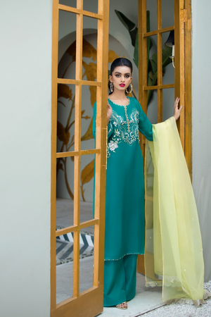 MAAHRU Emerald Green ORGANZA & RAWSILK Ensemble by IMRA SAEED