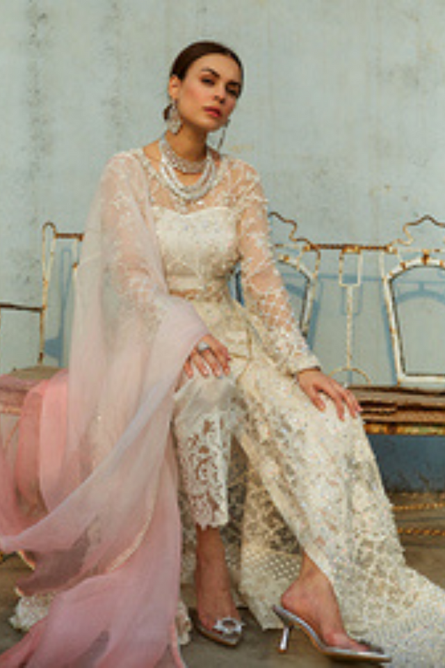 NOORAIN Scattered Chan Booti Elegance by KANWAL MALIK