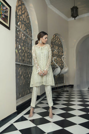 DIL ARA Tissue Suit by Kanwal Malik 