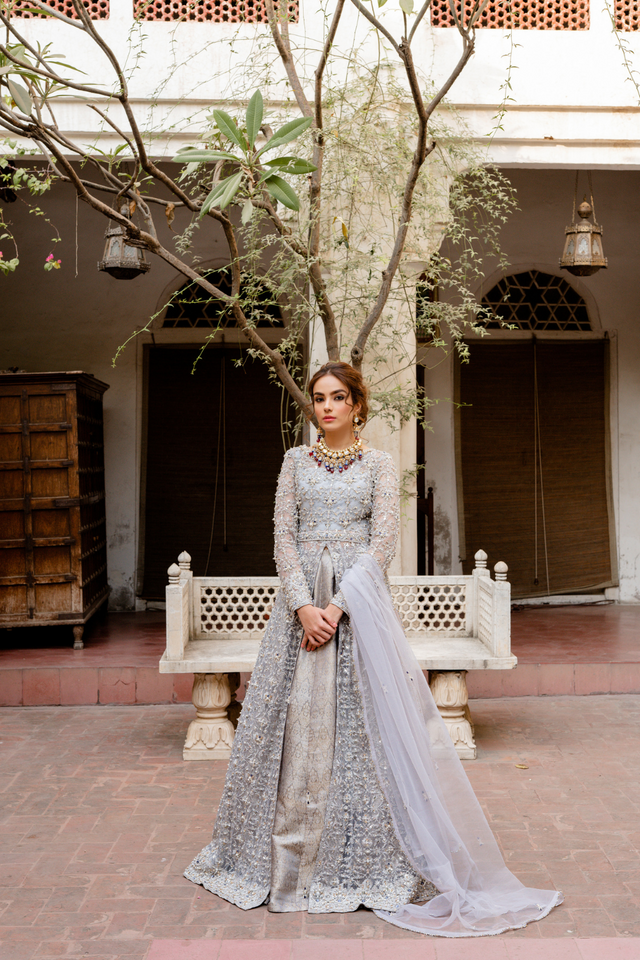 Asfoureh Organza Lehnga Set