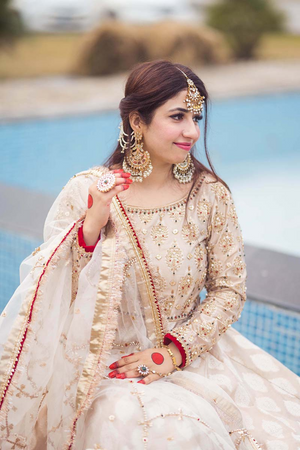 MAH-E-NOOR - Dull Gold Bridal Pishwas