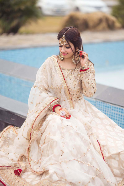 MAH-E-NOOR - Dull Gold Bridal Pishwas