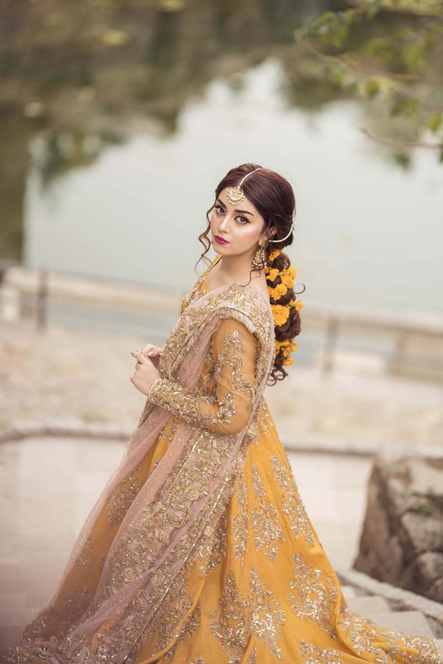 NAAZ AFREEN - Hand-Embellished Bridal Lehenga