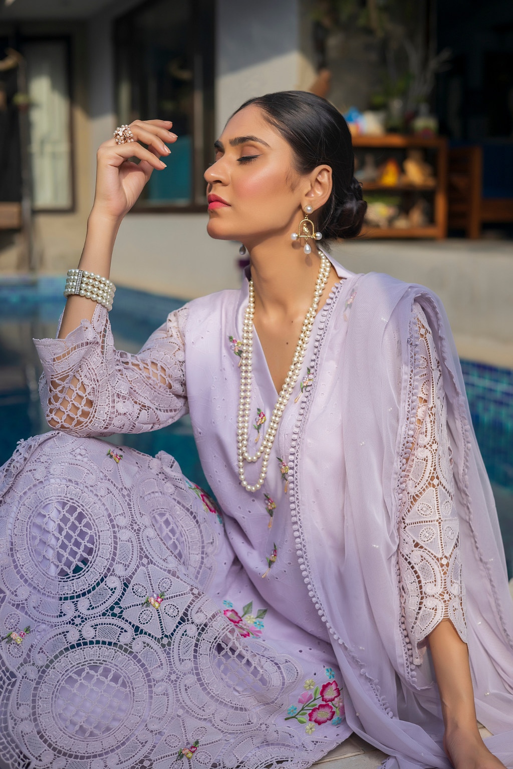 AROOJ - second image