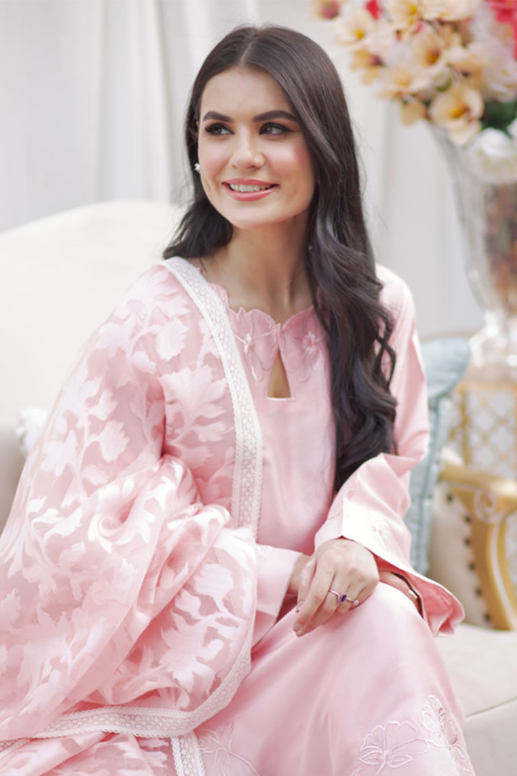 TAN ROSE - second image