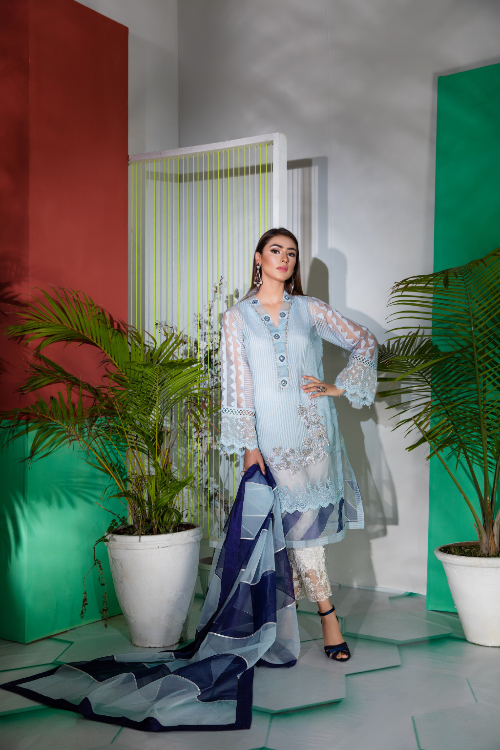 Saahi Nazaan - Sky Blue