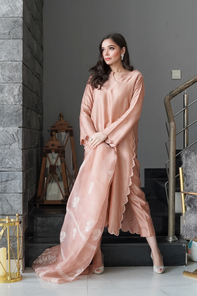 TEA PINK Korean Raw Silk Pearl Scallops Shirt set 