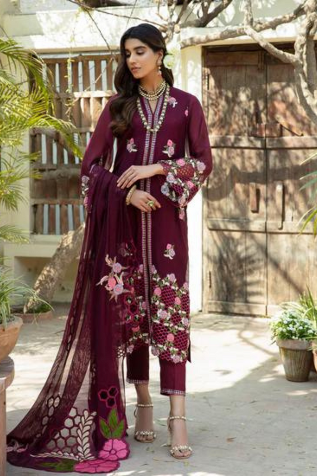 PLUM GARDEN Stunning Cutwork & Delicate Floral Embroidery outfit 