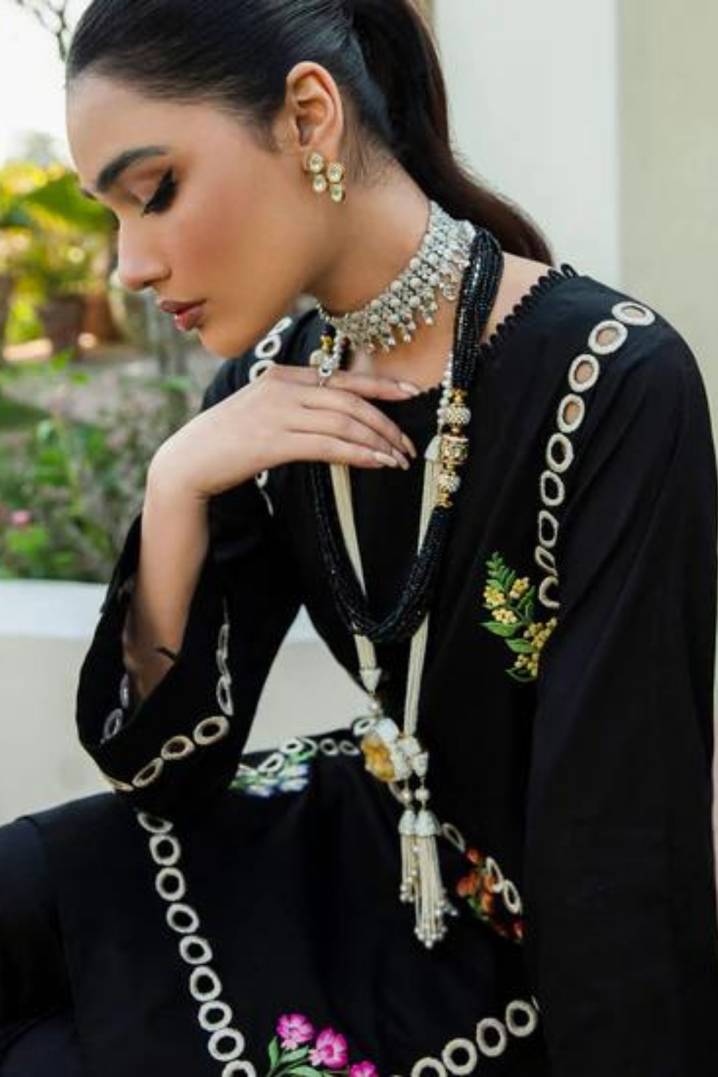 BLACK HARMONY - second image